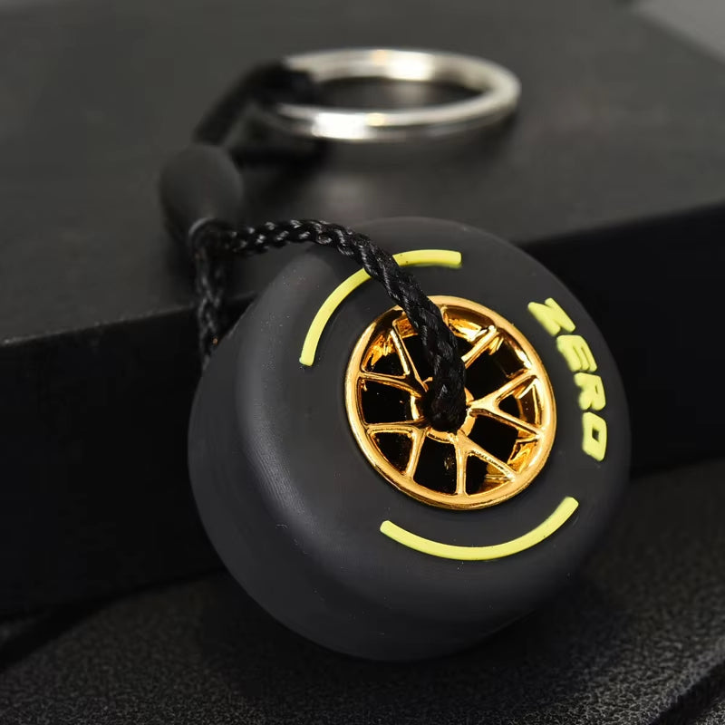 New Style Detachable Hub Tire Keychain Luxury Unisex Car Keychain Ring Mini F1 Racing Wheel Tire Keychain Luggage Key Charm